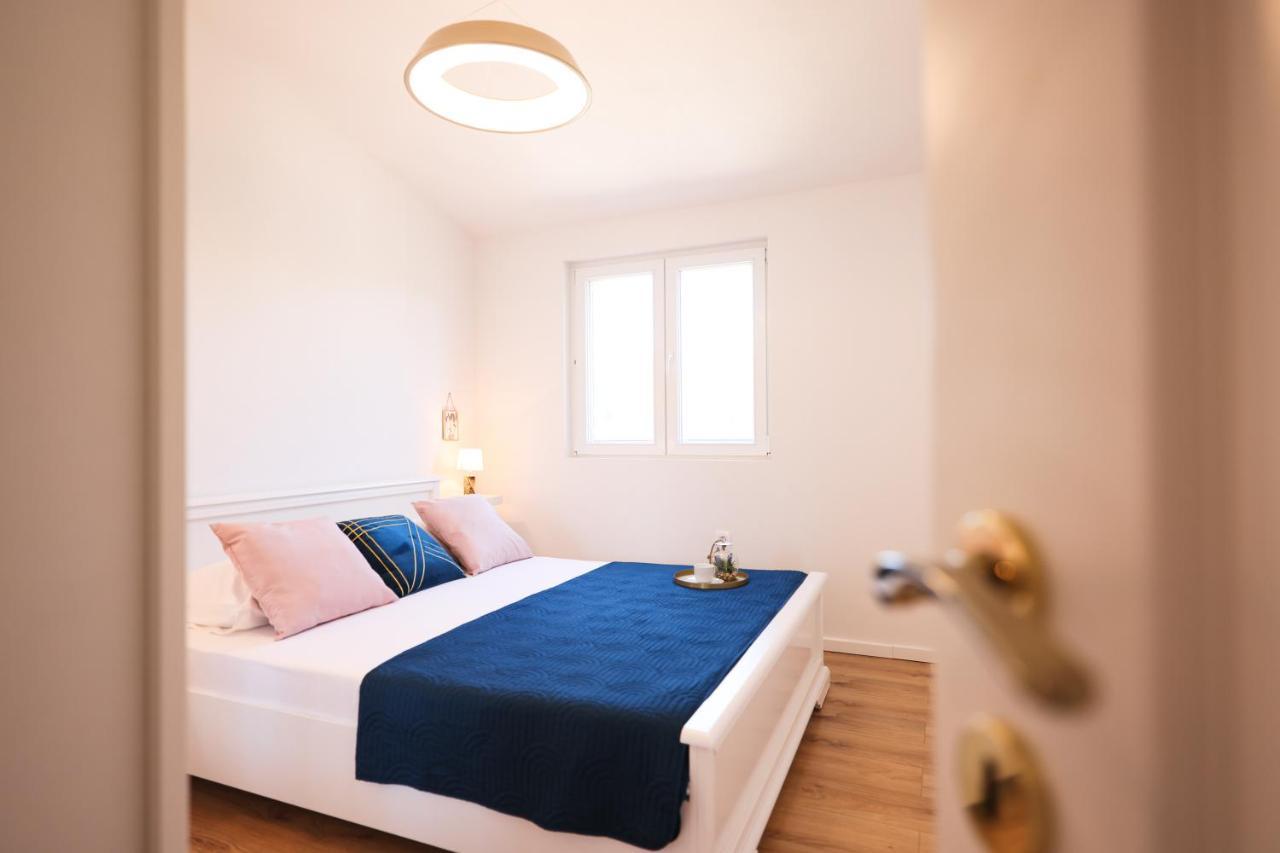 Apartments Marta Verunić Kültér fotó
