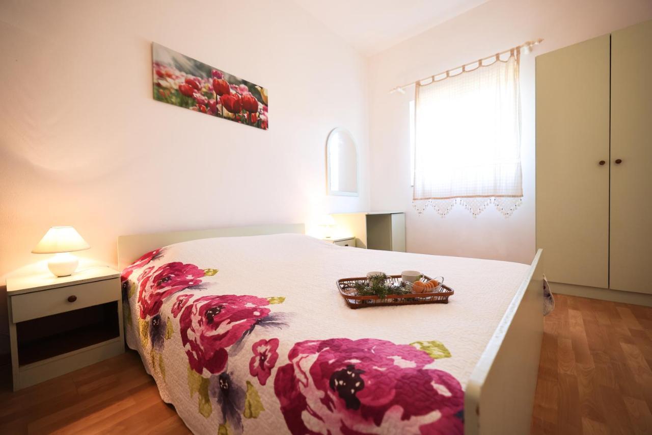 Apartments Marta Verunić Kültér fotó